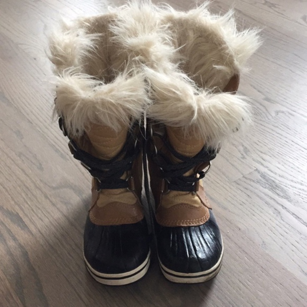 Girls Sorel Boots